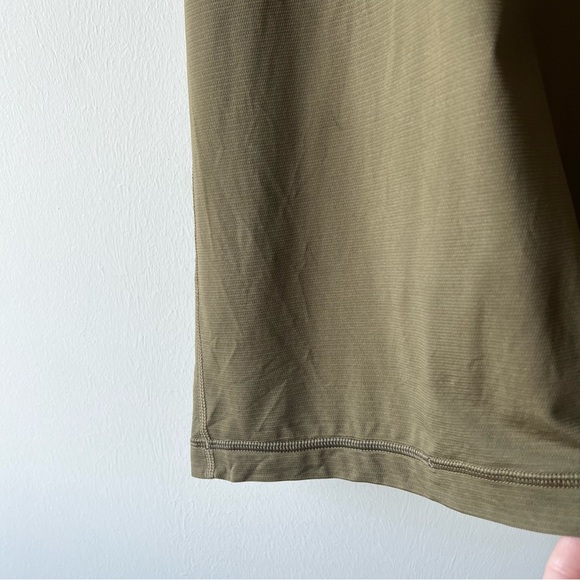 Men’s Lululemon short sleeve tech shirt size XL~ like new - Picture 7 of 11
